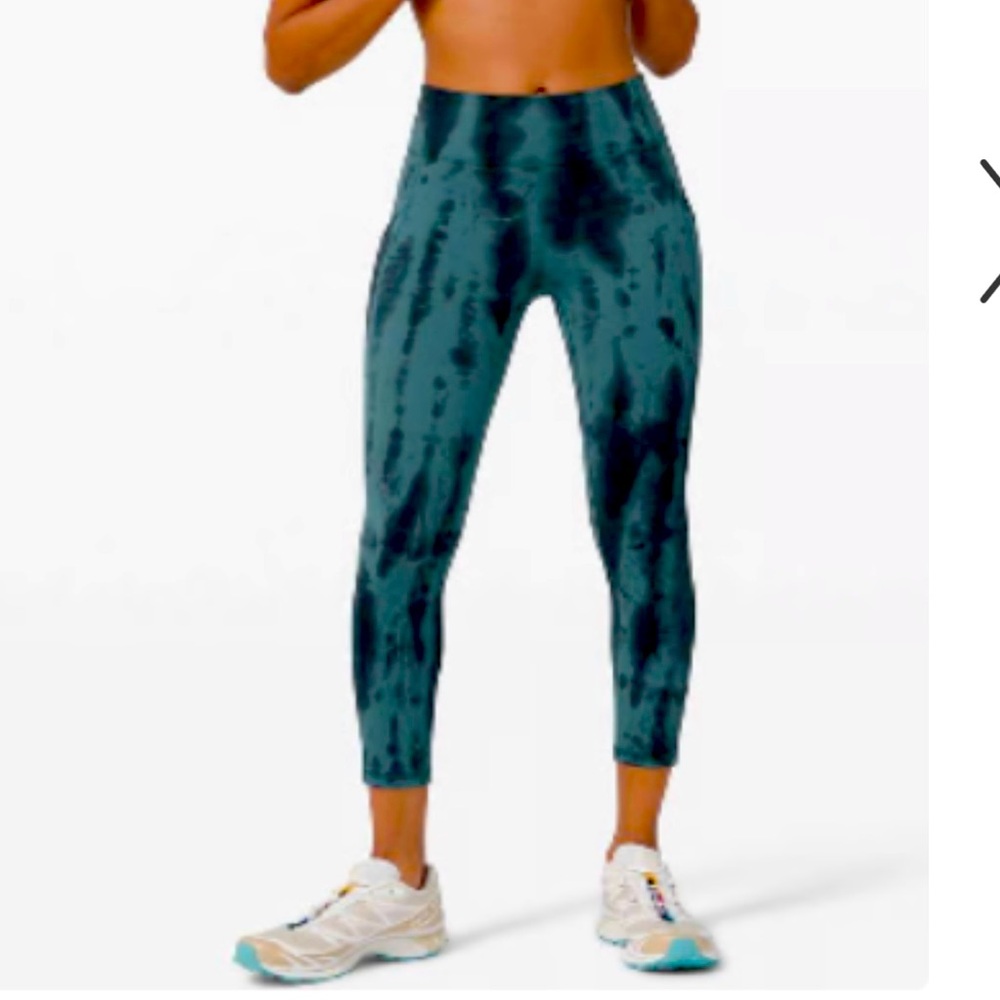 Lululemon NWT Invigorate HR Tight 25” SZ 6